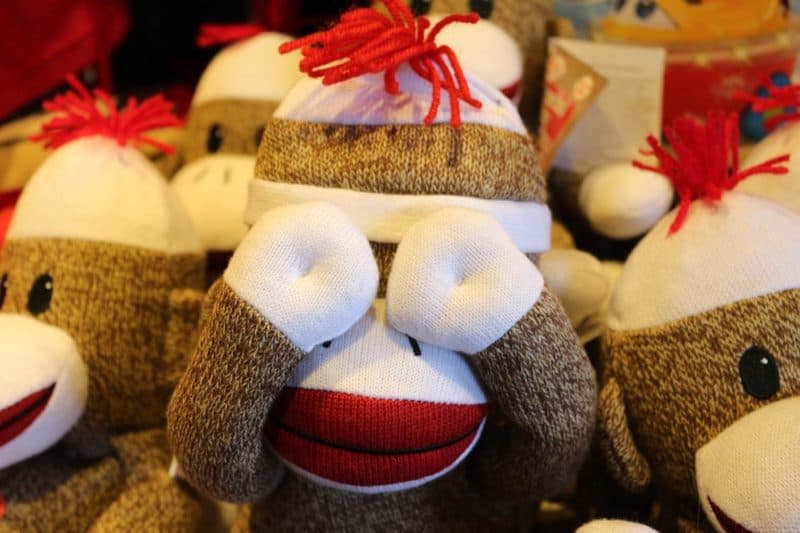 why do dogs hump toys